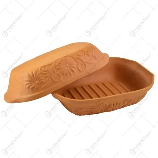 Vas roman din lut pentru sarmale cu ornamente florale embosate