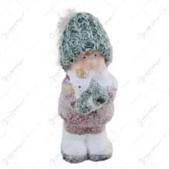 Figurina Copil din ceramica cu caciula tricotata 14 CM