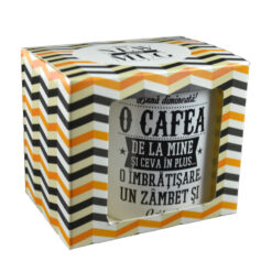 Cana ceramica Boss Mug 300 ml "Buna dimineata! O cafea de la mine si ceva in plus... O inbratisare. un zambet si o zi buna!"