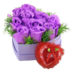 Cutie decorativa cu trandafiri sapun 16 CM