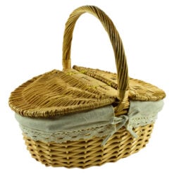 Cos cumparaturi/picnic realizat din rachita