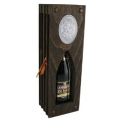 Suport lemn in forma de carte cu o sticla de vin 200 ml "25"