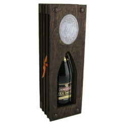 Suport lemn in forma de carte cu o sticla de vin 200 ml "40"