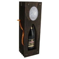 Suport lemn in forma de carte cu o sticla de vin 200 ml "50"
