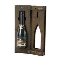 Suport lemn in forma de carte cu o sticla de vin 200 ml "20"
