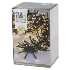 Instalatie Craciun cu 768 de leduri