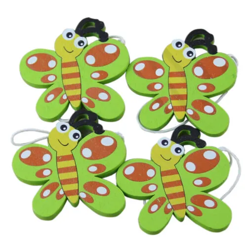 Set 4 decor din lemn Fluture cu agatatoare