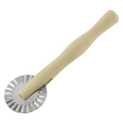 Feliator aluat cu maner din lemn 5x17 CM