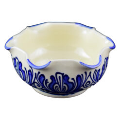 Bol dantelat  din ceramica de Corund pictat cu motive traditionale in diferite culori