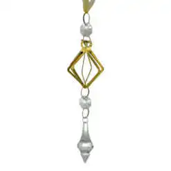 Decoratiune de Craciun realizata din metal cu cristale si agatatoare