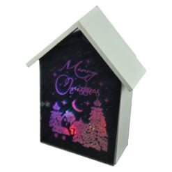Decoratiune cu led si oglinda in forma de casuta realizata din lemn - Design cu brazi. fulgi de nea si inscriptia "Merry Christmas"