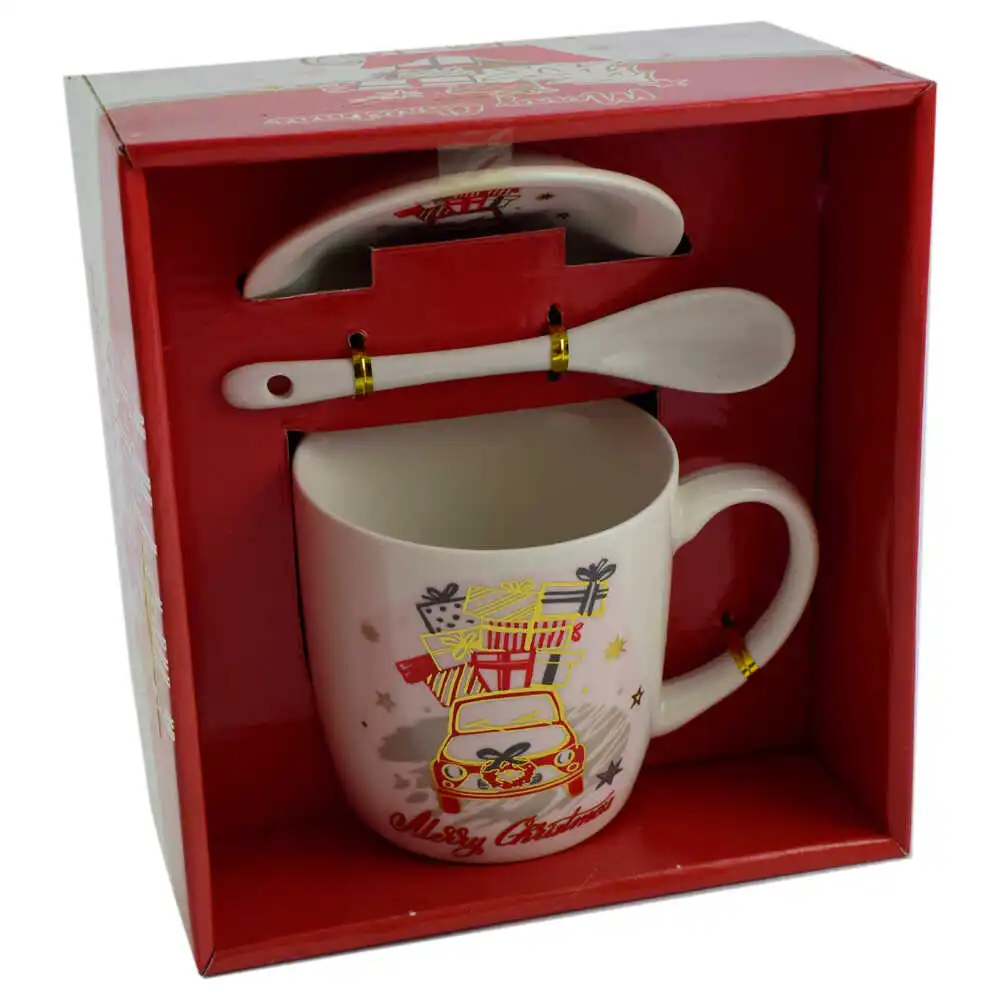 Set cana de craciun cu farfurie si lingura realizata din ceramica in cutie - Design Craciun - Diverse modele Set cana de craciun cu farfurie si lingura realizata din ceramica in cutie - Design Craciun - Diverse modele