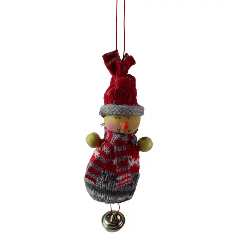 Figurina decorativa de agatat realizata din material textil si lemn pentru bradul de Craciun - Diverse modele cu clopotel Figurina decorativa de agatat realizata din material textil si lemn pentru bradul de Craciun - Diverse modele cu clopotel