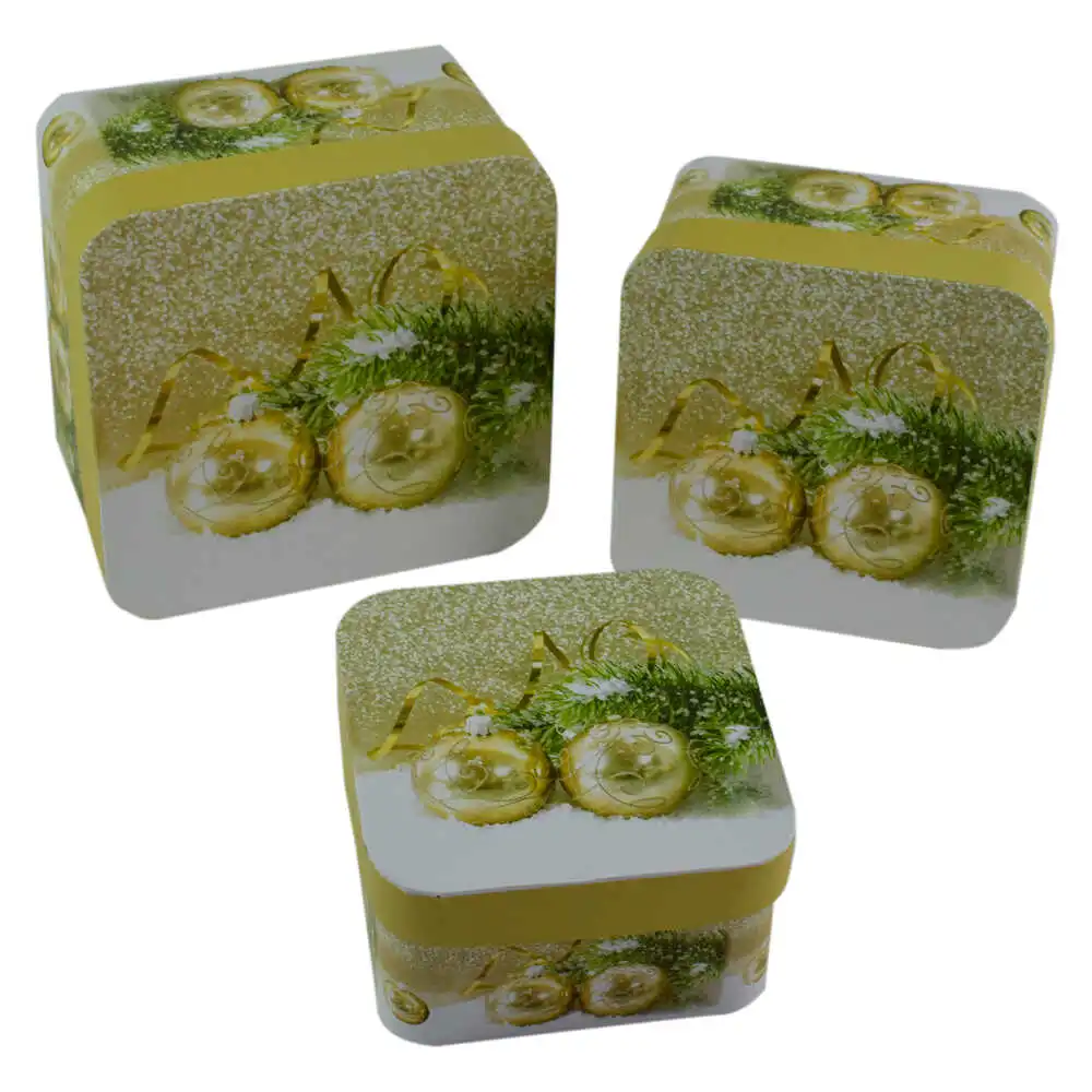 Set 3 cutii patrate pentru cadouri - Design Craciun - Diverse modele (Model 1) Set 3 cutii patrate pentru cadouri - Design Craciun - Diverse modele (Model 1)