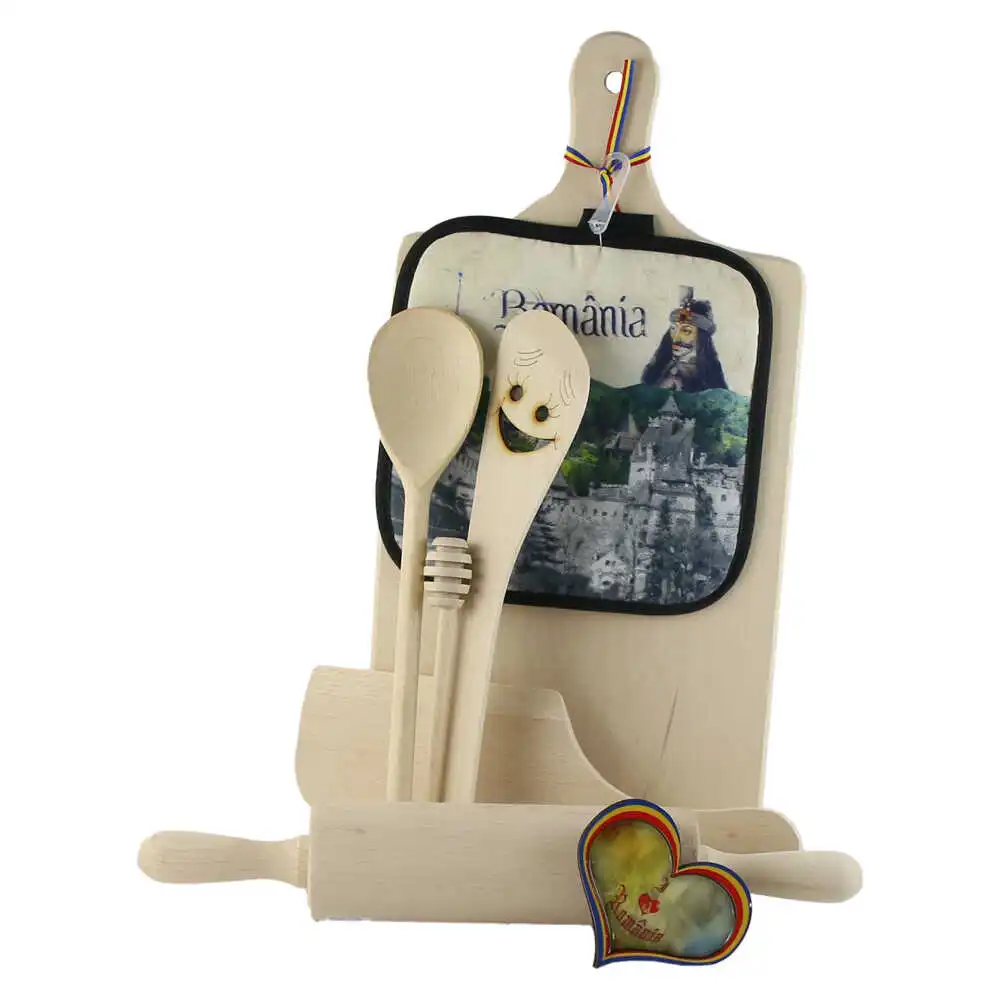 Set ustensile bucatarie din lemn "Romania"