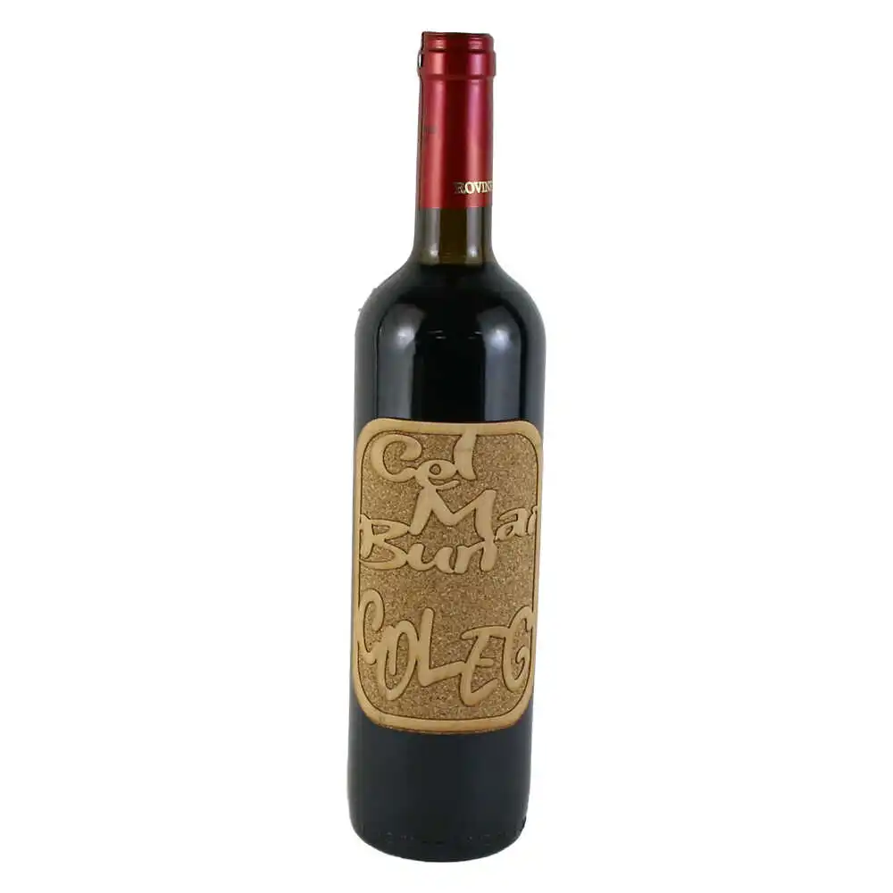 Vin rosu 750 ml "Cel mai bun Coleg"