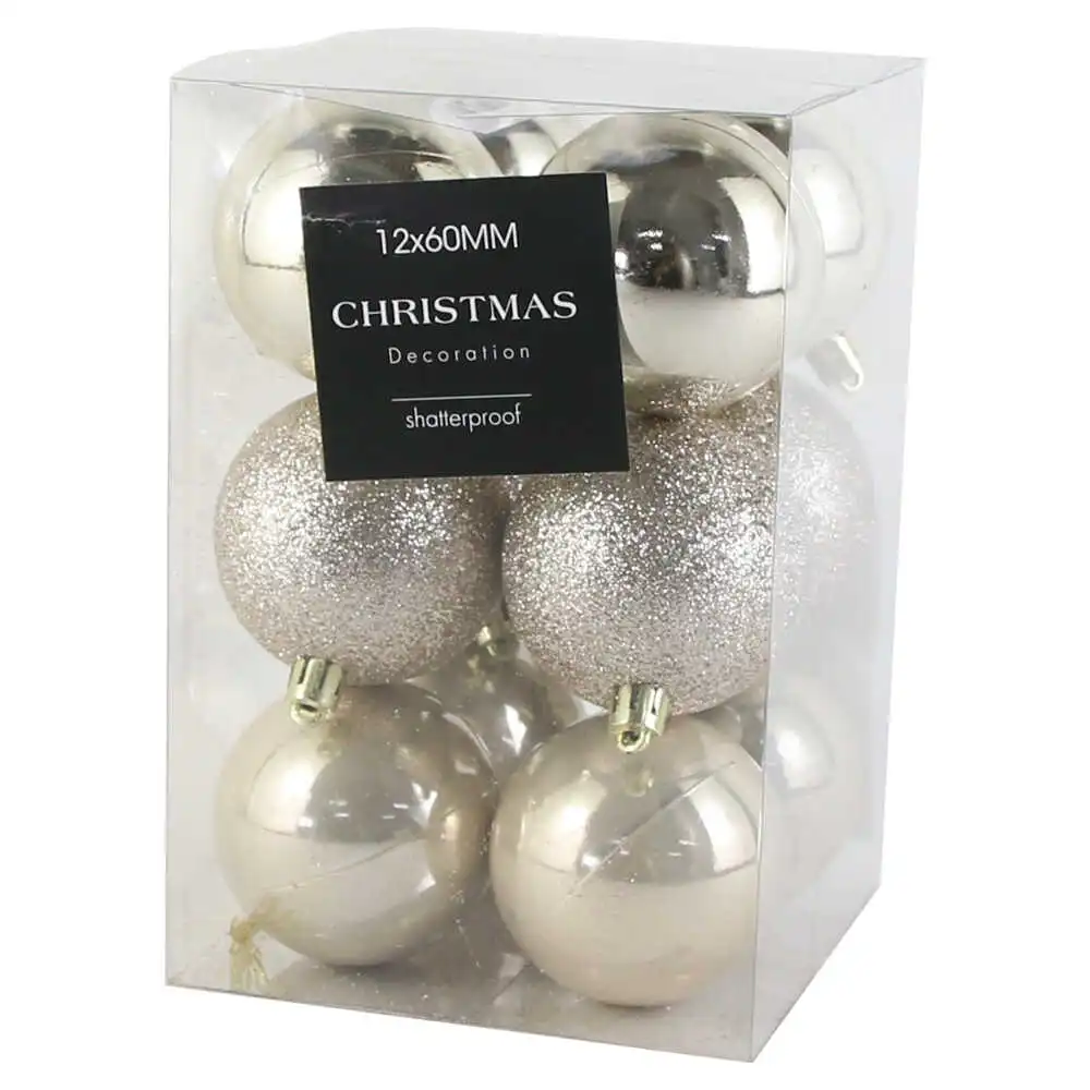 Set 12 globuri pentru brad din plastic 6 CM Set 12 globuri pentru brad din plastic 6 CM