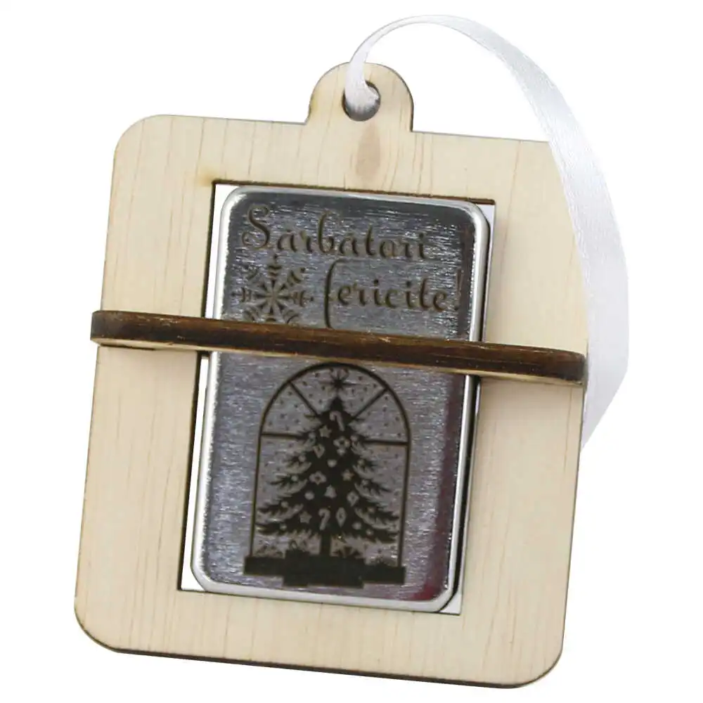 Bricheta metalica cu suport din lemn "Sarbatori fericite" Bricheta metalica cu suport din lemn "Sarbatori fericite"
