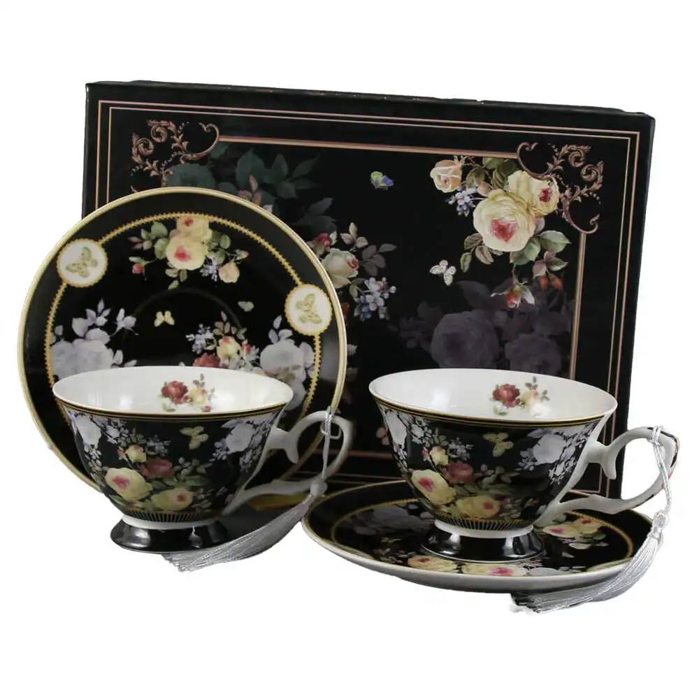 Set 2 cesti din ceramica cu farfurii