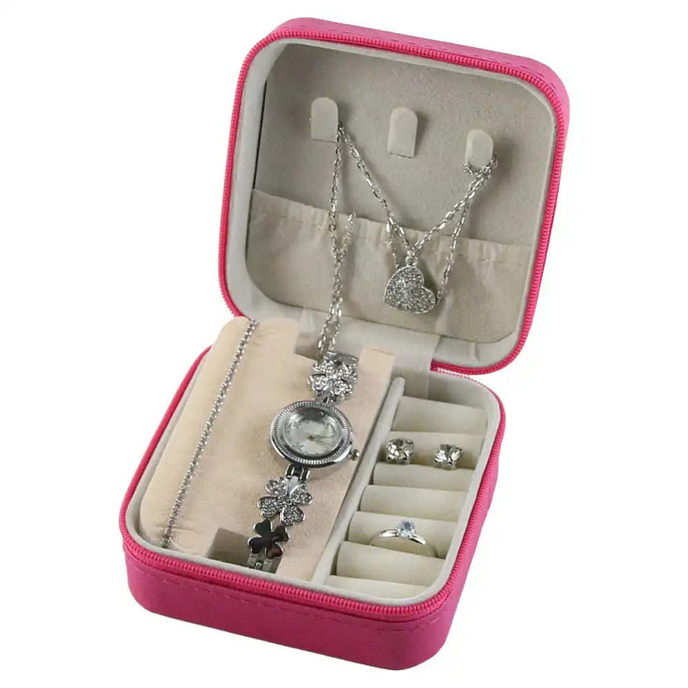 in cutie bijuterii in cutie bijuterii