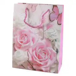 Trandafiri cu fluture