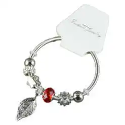 Bratara cu pandantive