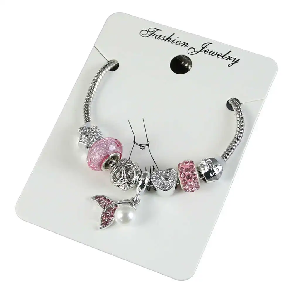 Bratara cu pandantive si margele roz Bratara cu pandantive si margele roz