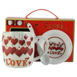 Cana cu farfurie si lingurita