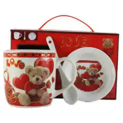 Cana cu farfurie si lingurita