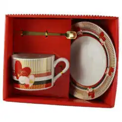 Cana din ceramica cu farfurie si lingurita metalica