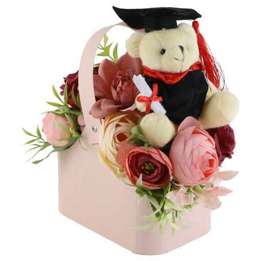 Aranjament floral pentru Absolvire cu ursulet si trandafiri 20x22 CM