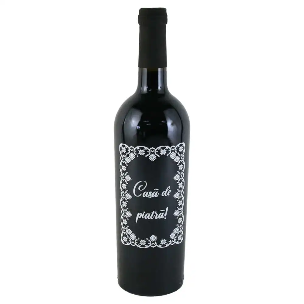 Vin rosu 750 ml "Casa de Piatra!" Vin rosu 750 ml "Casa de Piatra!"