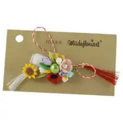 Brosa martisor cu margele - Modele variate