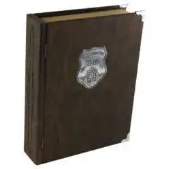 Suport din lemn cu o sticla si 4 pahare