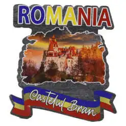 Magnet frigider din lemn "Romania" 7.5x8 CM