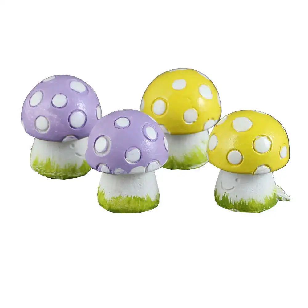Set 4 decor Ciuperca din rasina 3 CM