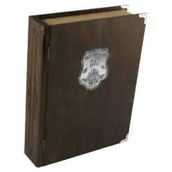 Suport din lemn cu o sticla si 4 pahare