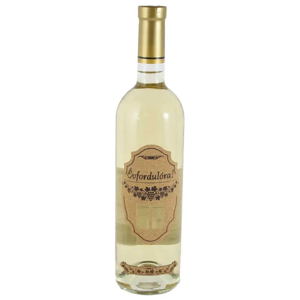 Vin alb 750 ml "Evfordulora!" Vin alb 750 ml "Evfordulora!"