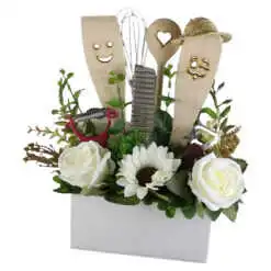 Aranjament floral cu ustensile bucatarie 34 CM