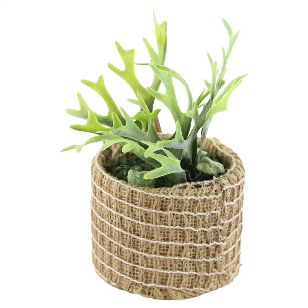 Planta artificiala in ghiveci 9x14 CM Planta artificiala in ghiveci 9x14 CM