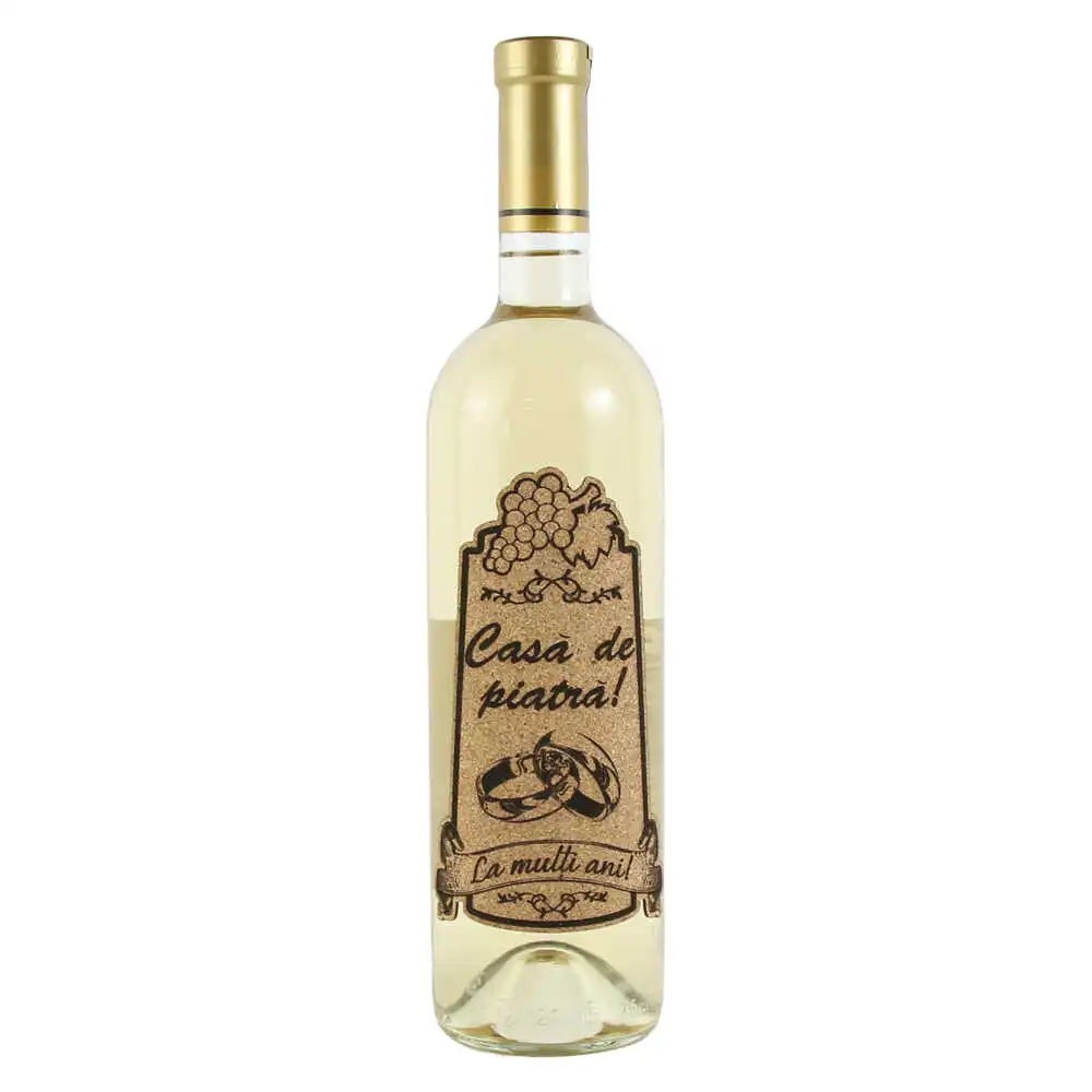 Vin alb 750 ml "Casa de piatra! La multi ani!" cu eticheta personalizata din pluta Vin alb 750 ml "Casa de piatra! La multi ani!" cu eticheta personalizata din pluta