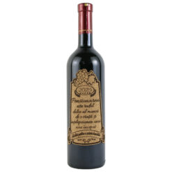 Vin rosu 750 ml "Pensionarea este rodul..." cu eticheta personalizata din pluta