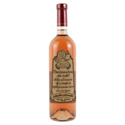 Vin rose 750 ml "Pensionarea este rodul..." cu eticheta personalizata din pluta