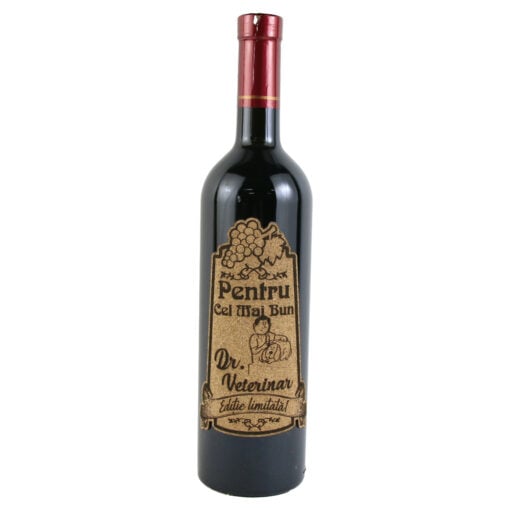 Vin rosu 0.75l "Pentru cel mai bun Dr. Veterinar" cu eticheta personalizata din pluta