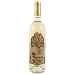 Vin alb 0.75l "Pentru cel mai bun Dr. Veterinar" cu eticheta personalizata din pluta