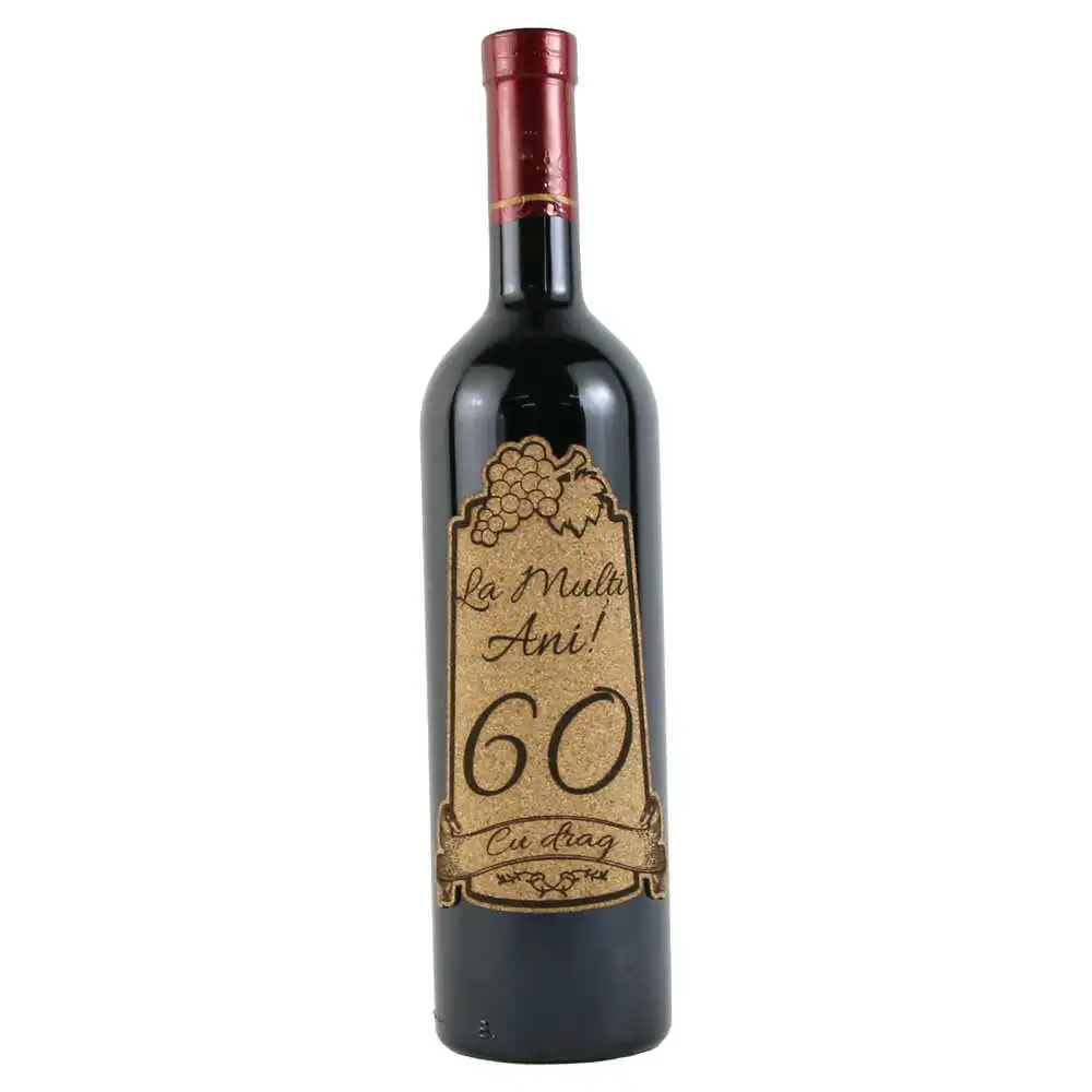 Vin rosu 750 ml "60 La multi ani! Cu drag" cu eticheta personalizata din pluta Vin rosu 750 ml "60 La multi ani! Cu drag" cu eticheta personalizata din pluta