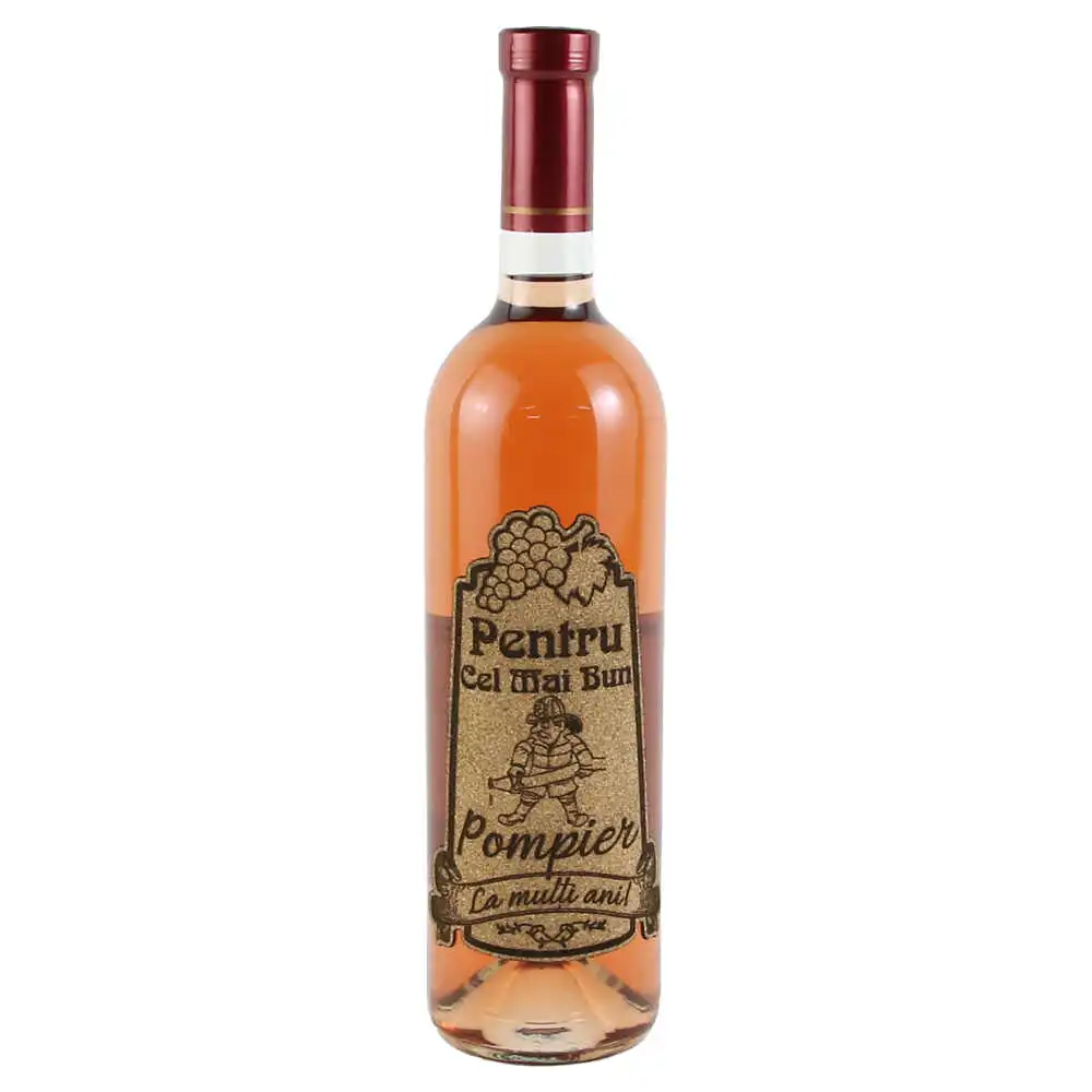 Vin rose 750 ml "Pentru cel mai bun Pompier" cu eticheta personalizata din pluta