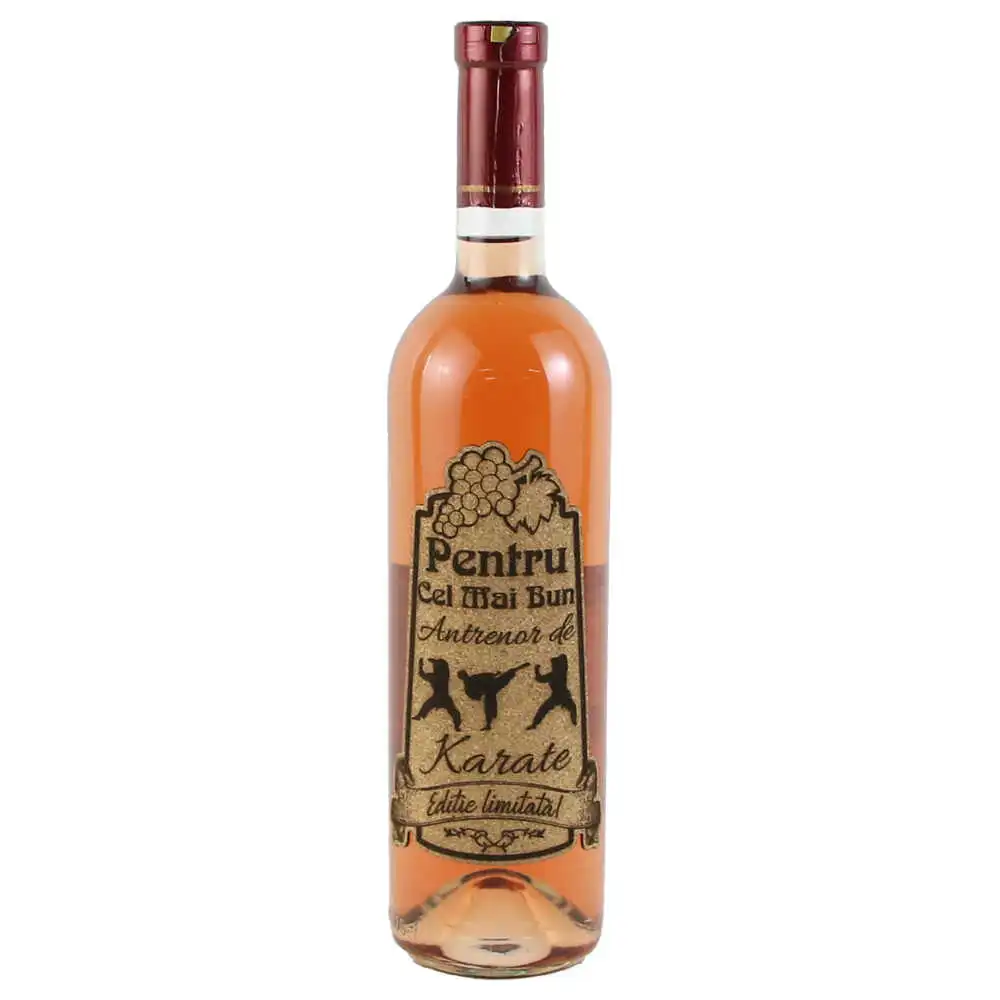Vin rose 750 ml "Pentru cel mai bun Antrenor de Karate" cu eticheta personalizata din pluta