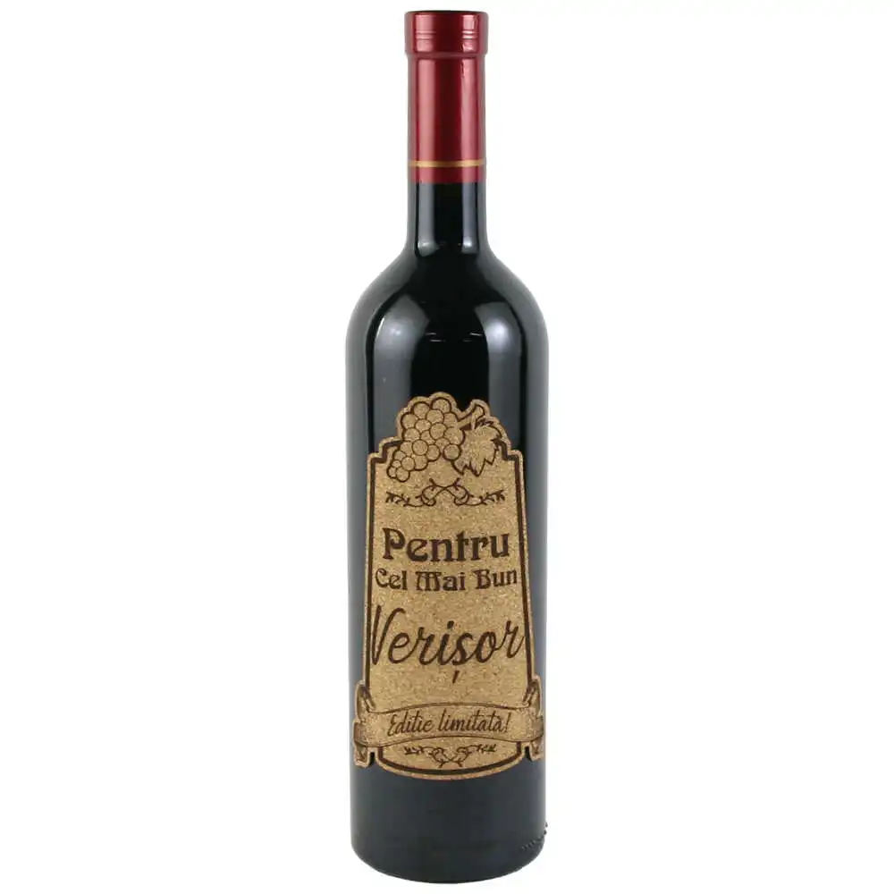 Vin rosu 750 ml "Pentru cel mai bun Verisor" cu eticheta personalizata din pluta Vin rosu 750 ml "Pentru cel mai bun Verisor" cu eticheta personalizata din pluta