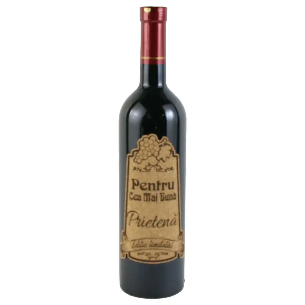 Vin rosu 750 ml "Pentru cea mai buna Prietena" cu eticheta personalizata din pluta Vin rosu 750 ml "Pentru cea mai buna Prietena" cu eticheta personalizata din pluta